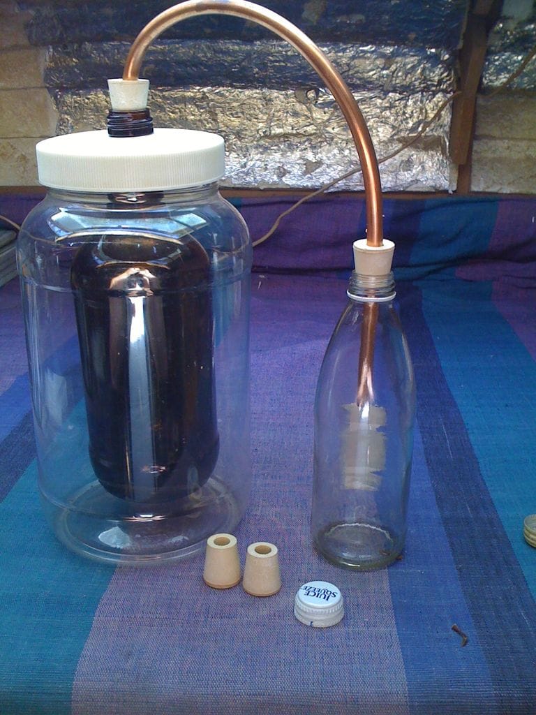 Destilador-solar-casero2.jpg